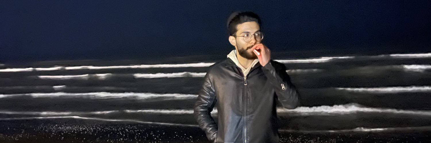 raymoon2210's profile banner image