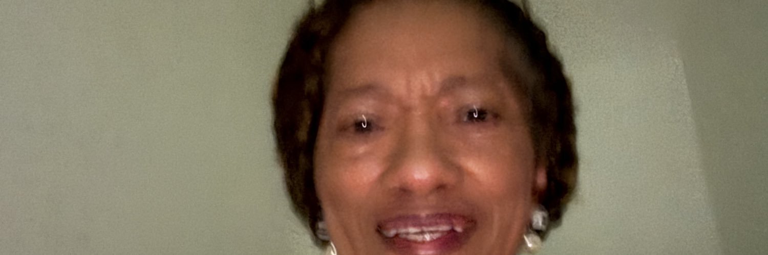 paula911949's profile banner image