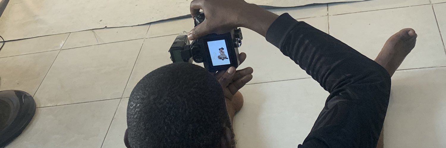 TheowoeyeLens banner