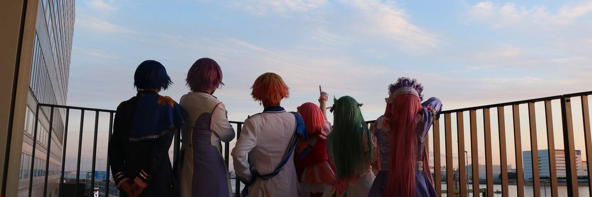 らこ banner