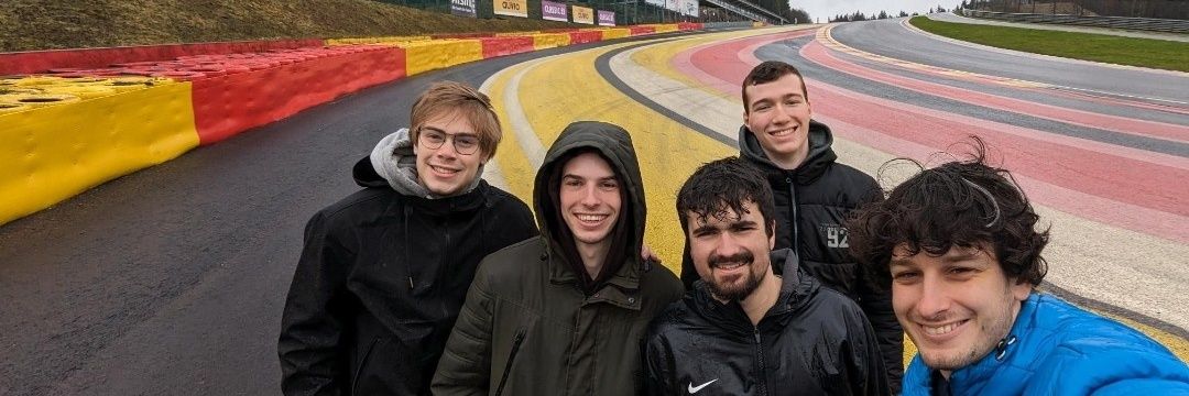Luypaert_'s profile banner image
