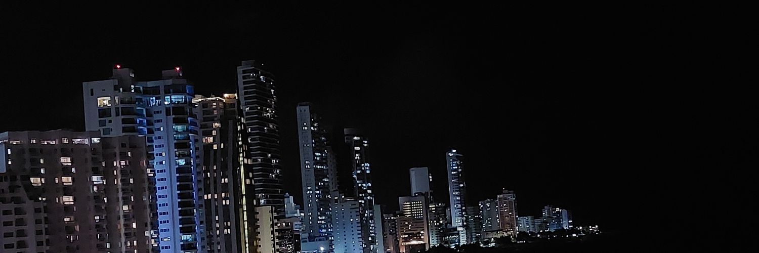 lalavane2002's profile banner image