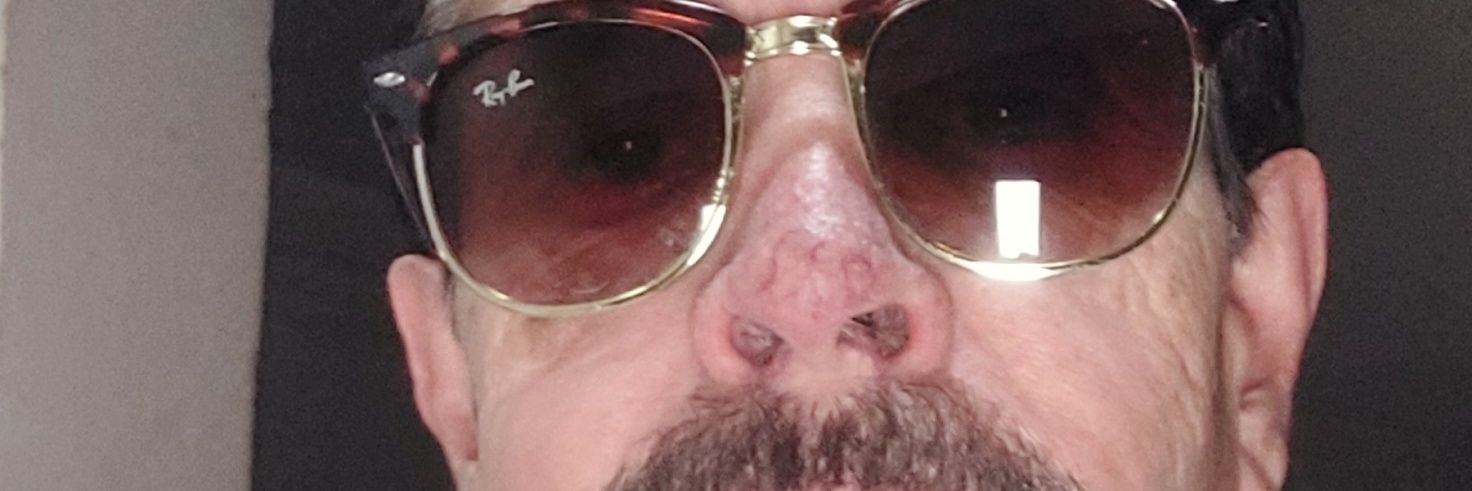 josecromo's profile banner image
