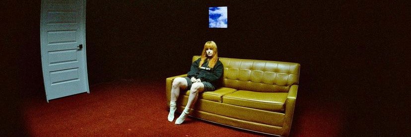 Lynn 🌟🧷 banner