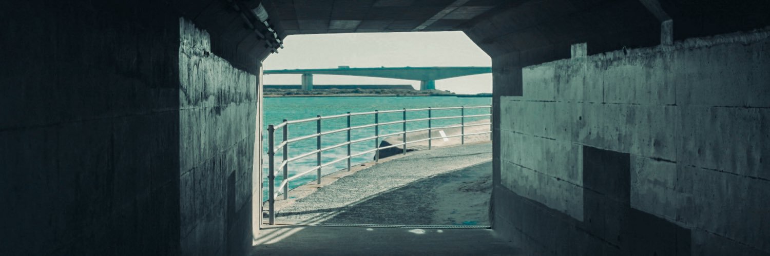 栞's banner