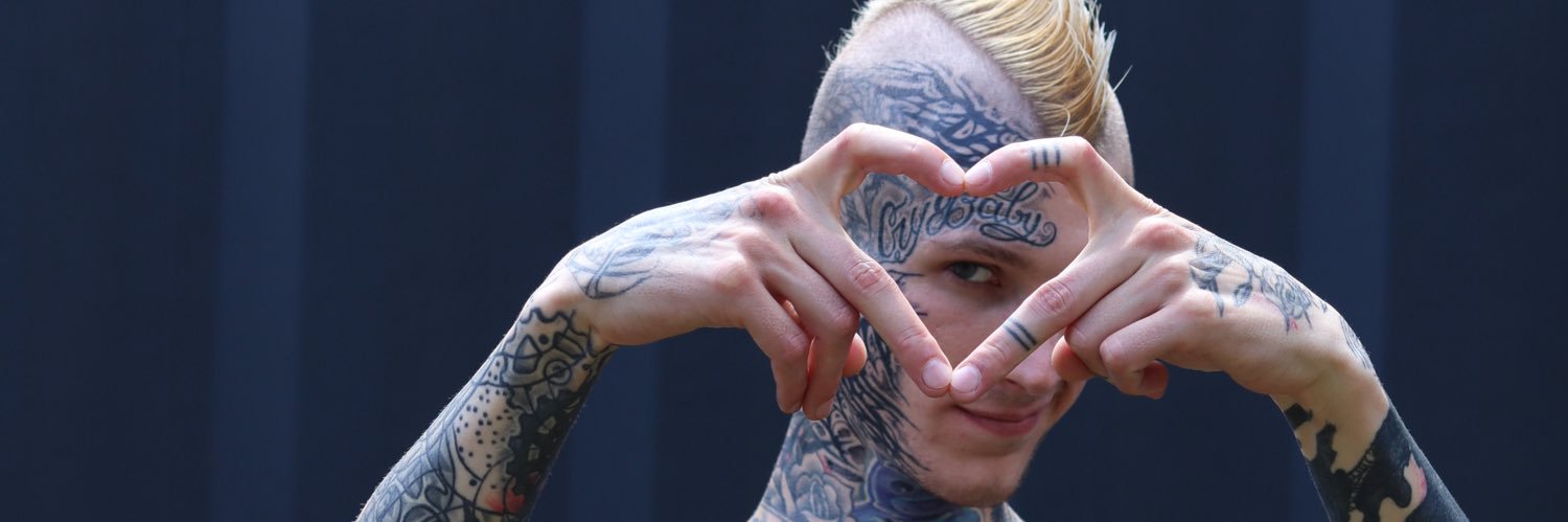 Persi_WHY's profile banner image