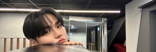 aarsmoon Profile Banner