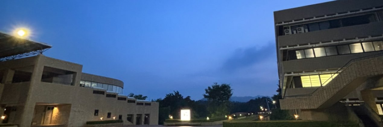 modu2018_'s profile banner image