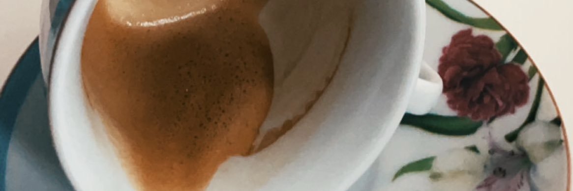 ندى | مرخصة اعلامياً 📸🌸 banner