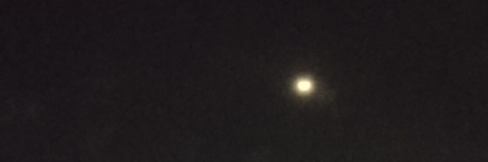 h banner