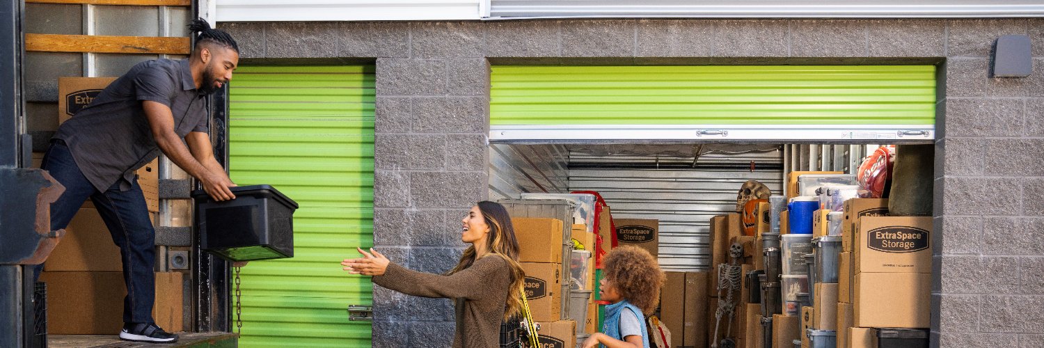 Extra Space Storage banner