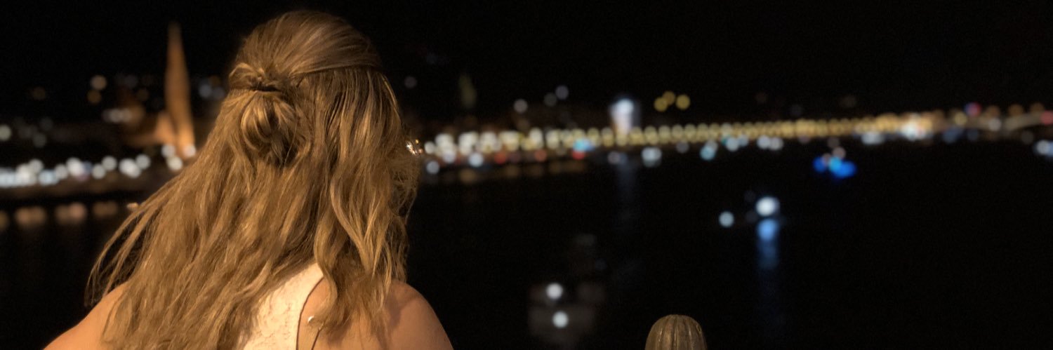 Denisee24's profile banner image