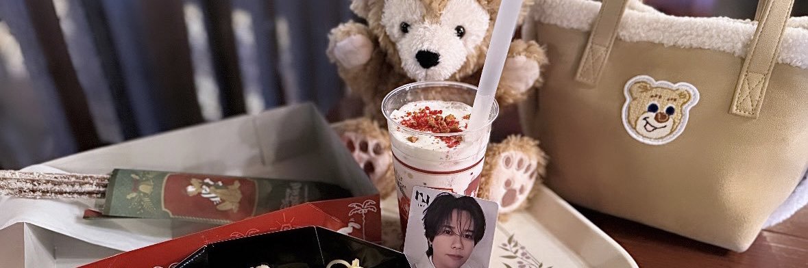 🐻ᶻ 𝗓 𐰁 · .♡ banner