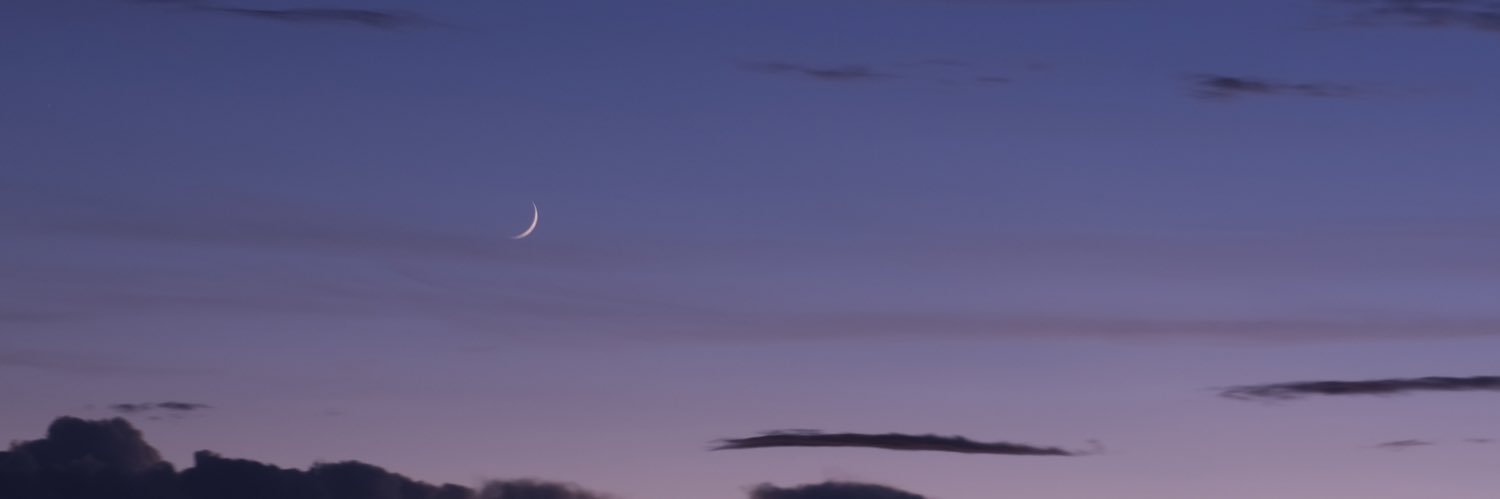 32.'s banner
