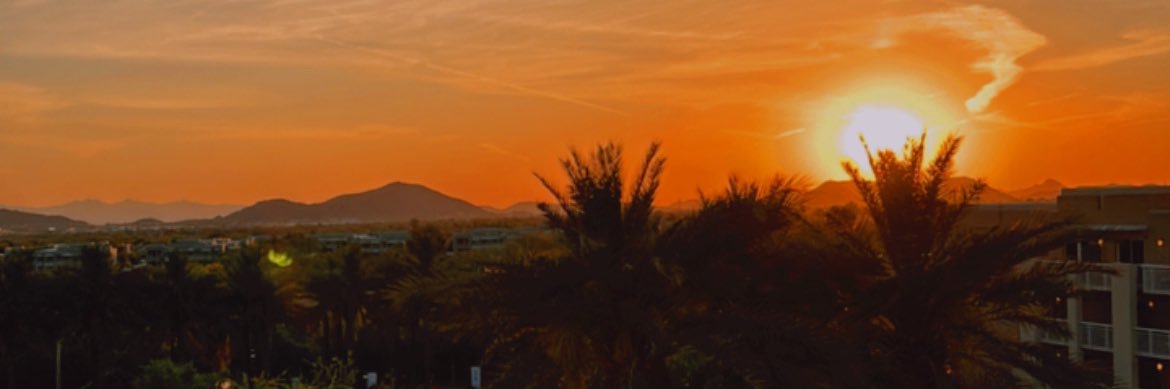 M banner