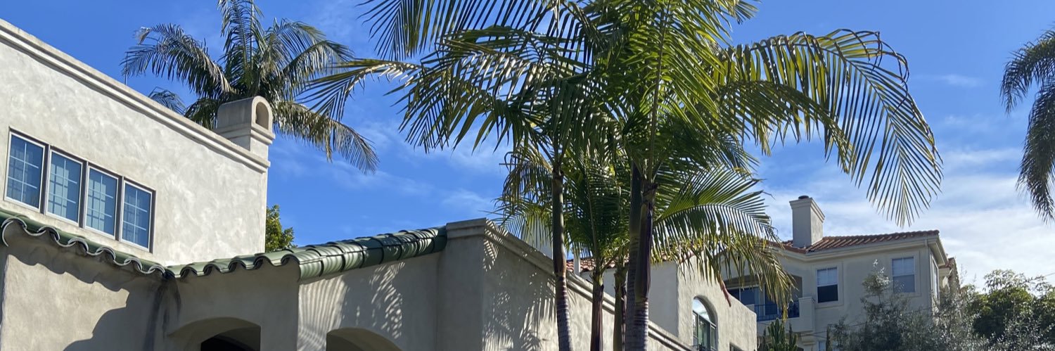 laurynlogic's profile banner image