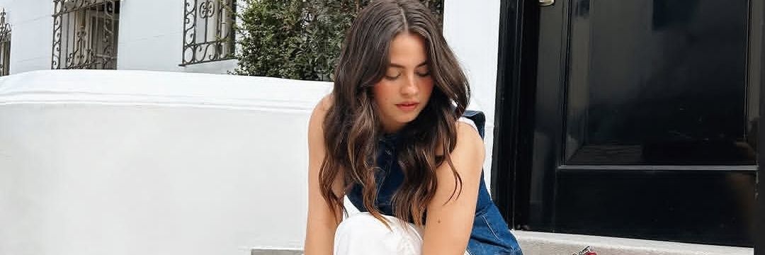Liza banner