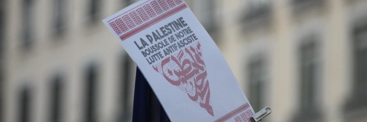 Urgence Palestine Lyon's banner