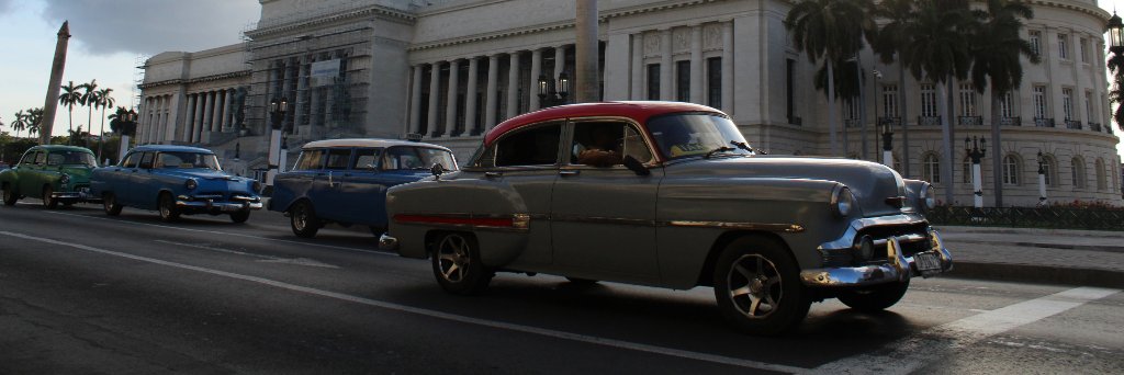 IVAN VENEGAS. banner