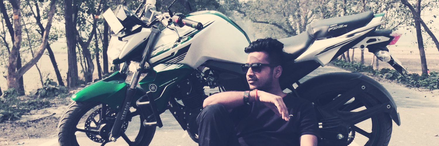 yash1524's profile banner image