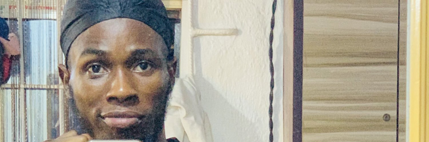 MUYi🧸's banner