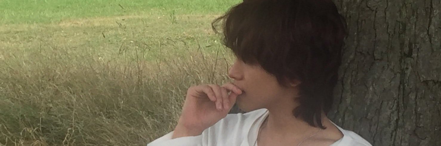 bebornlle's profile banner image