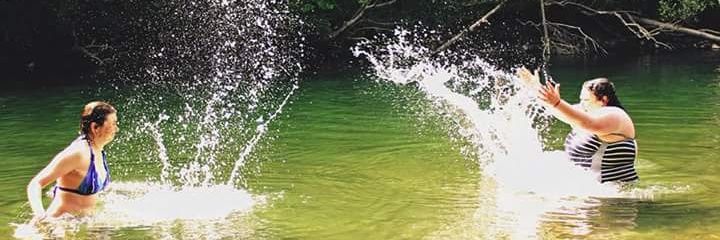 madee9's profile banner image