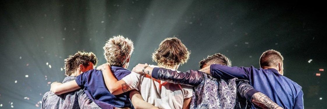 vvyuste's profile banner image