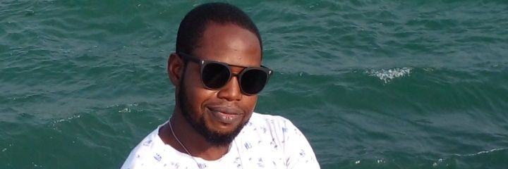 tosinto's profile banner image