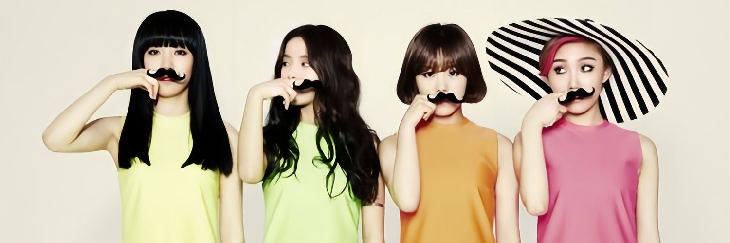 𝟒 ★ 𝑻𖦹wn banner