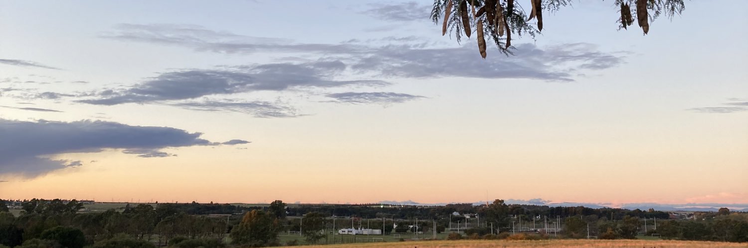 Candeschustik's profile banner image
