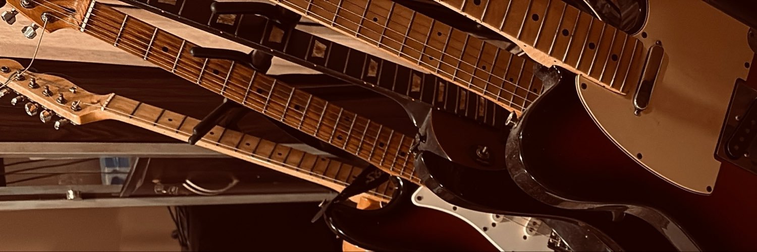 sleepyzumi's profile banner image