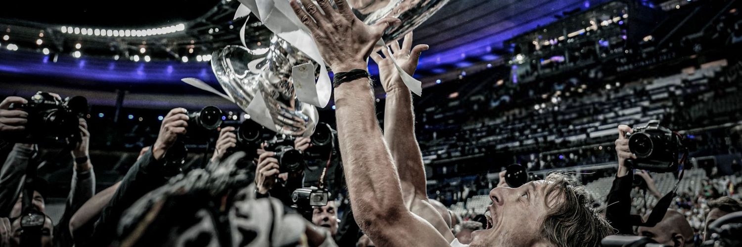 _real_sh's profile banner image