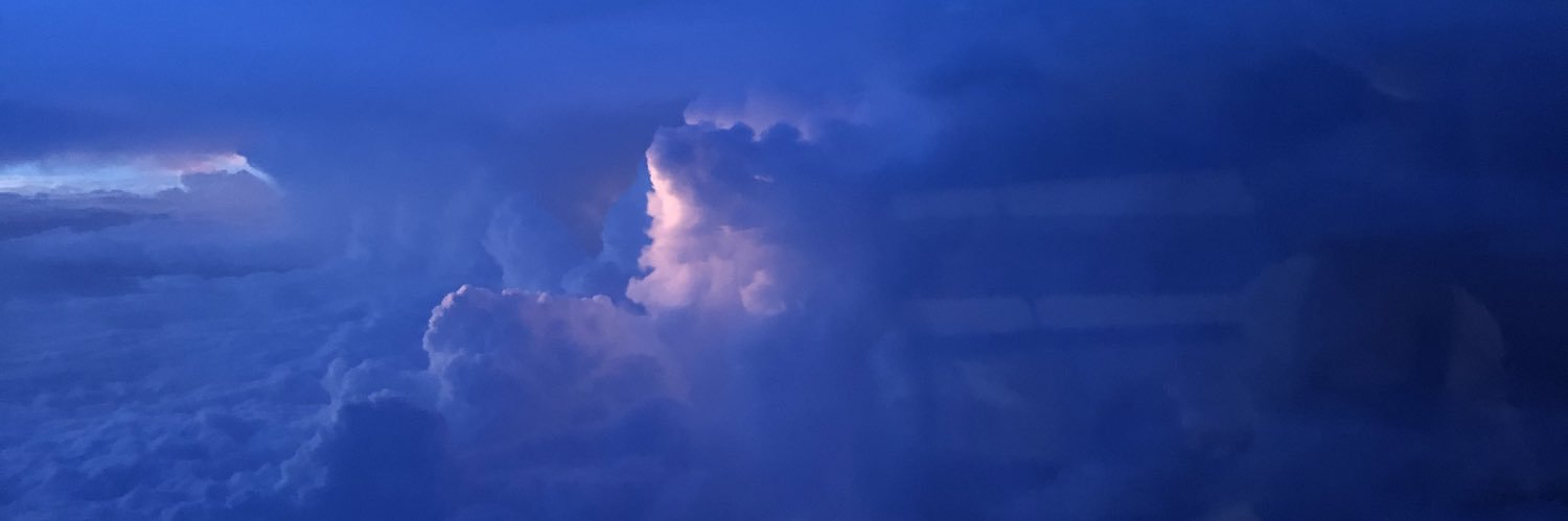 Analiar21's profile banner image