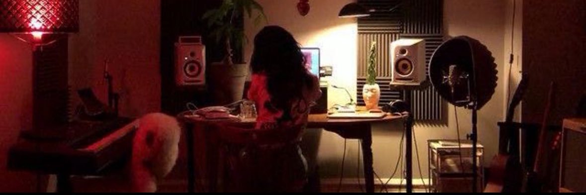 farah🧜🏼‍♀️🌟 banner