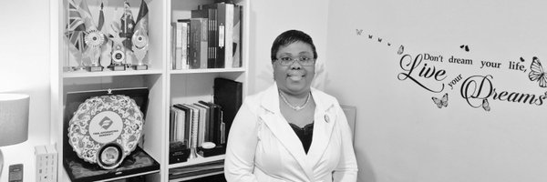 DEE_STRATEGIST Profile Banner