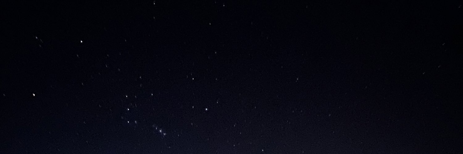 Muneera🦻🏼 banner