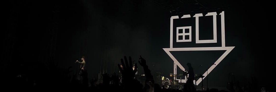 ixxit9's profile banner image