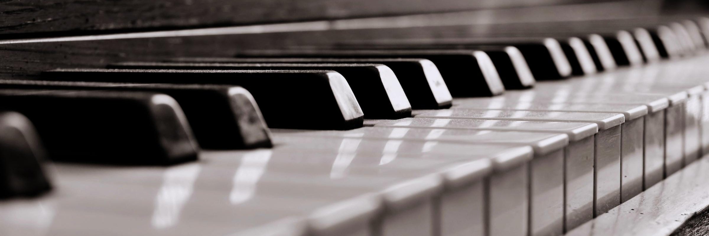 EconInOneLesson's profile banner image