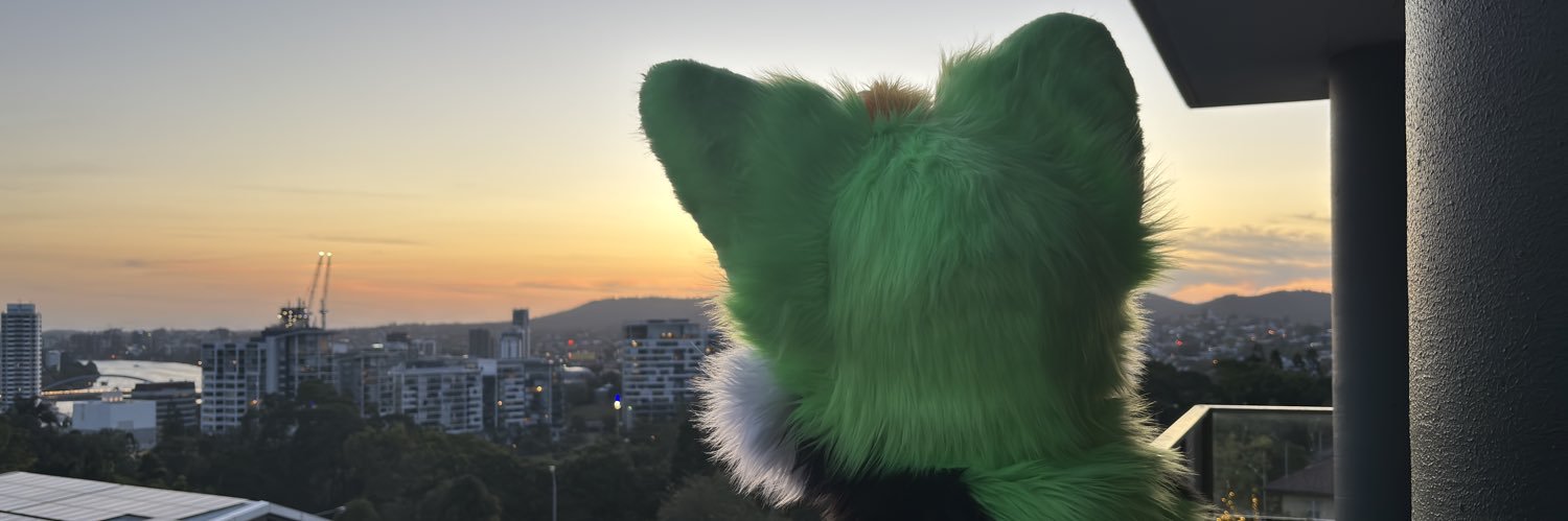 LJ Floof 🇦🇺 🔜 Furdu2026 banner
