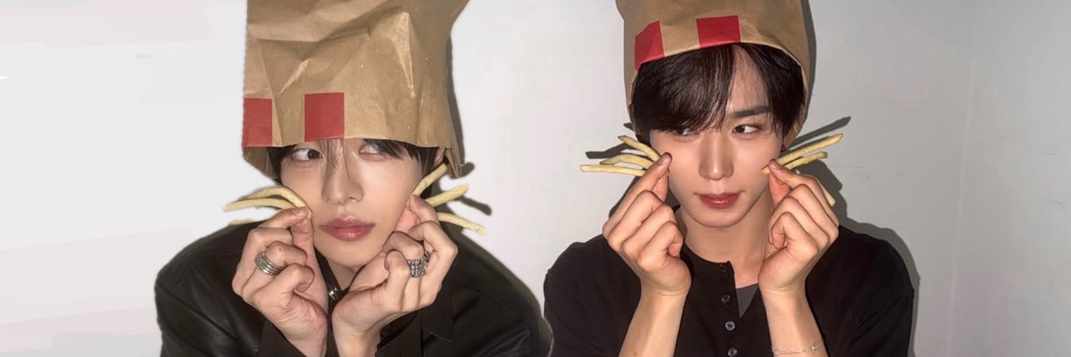 jjunie_11's profile banner image