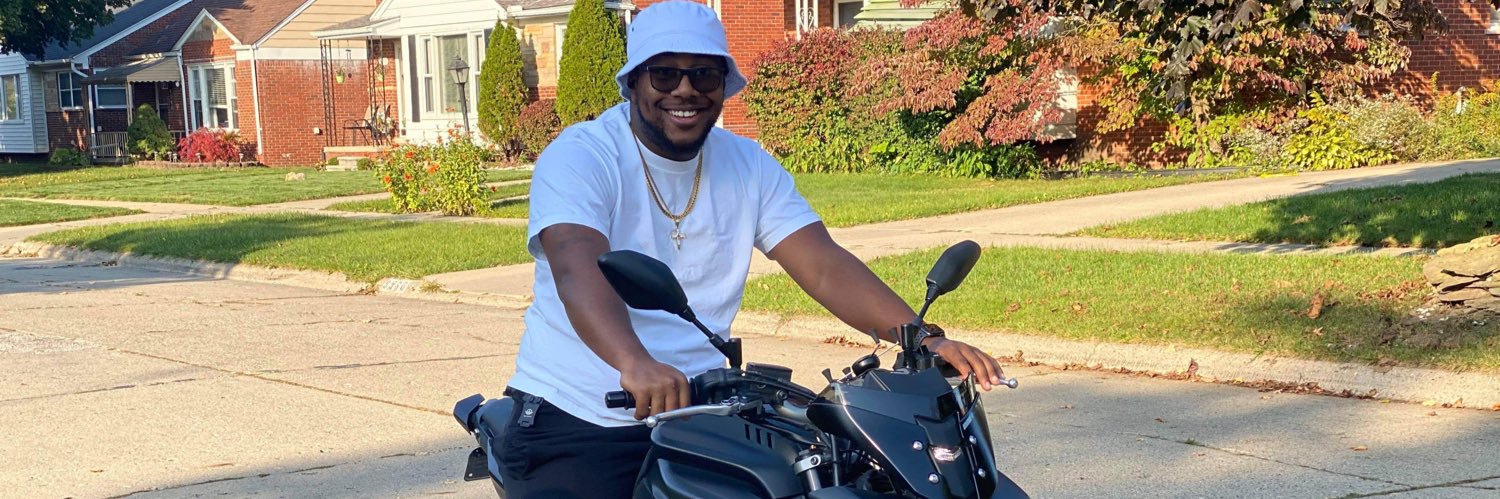 Mademan_Wiz's profile banner image