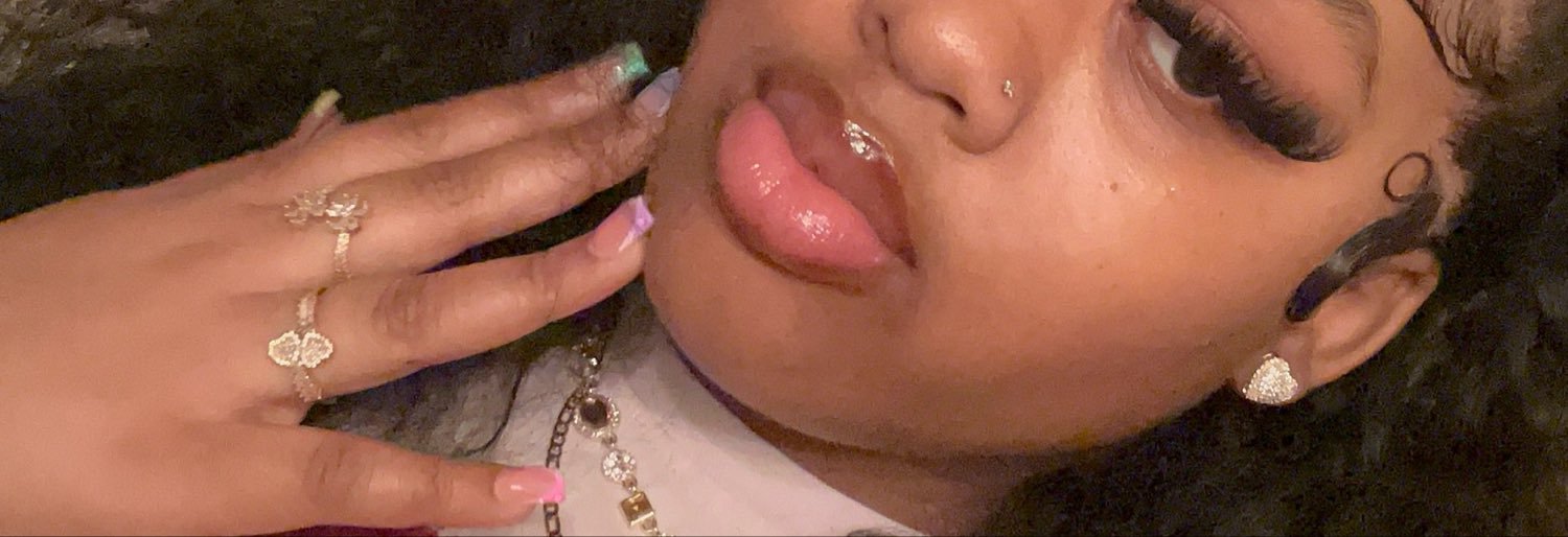 tarinamariee's profile banner image