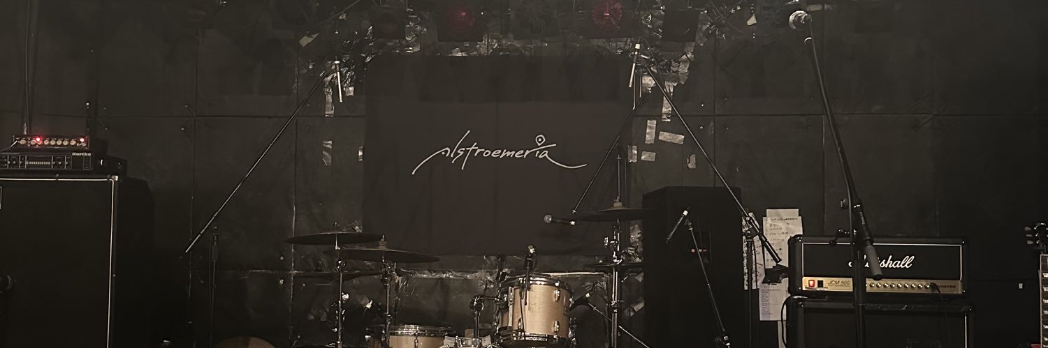 未 来 banner