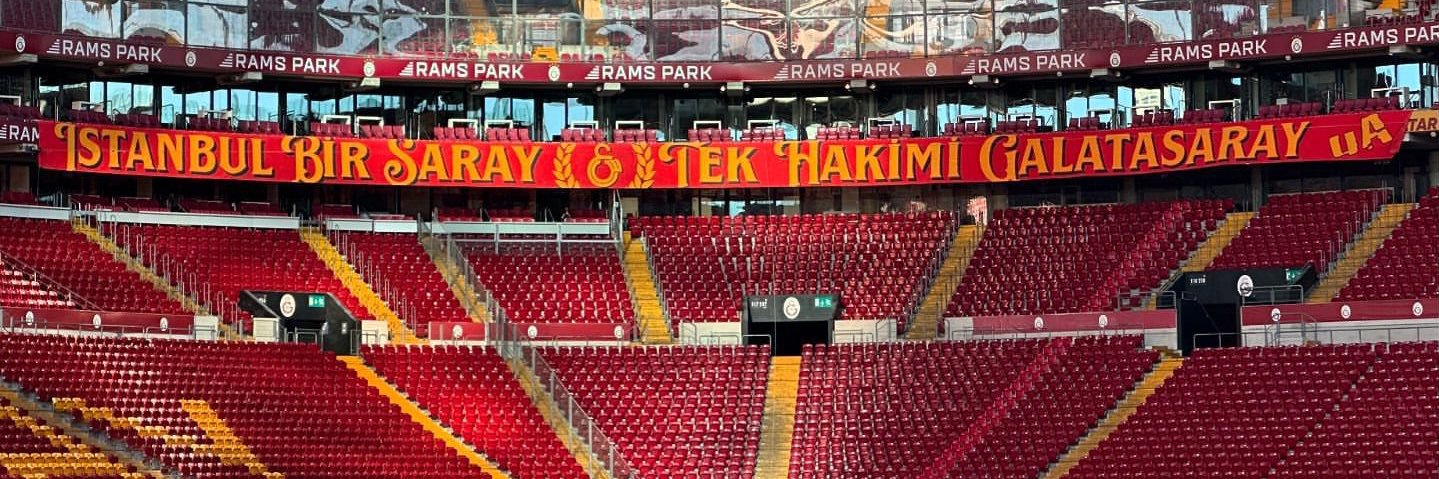 1uyuzman's profile banner image