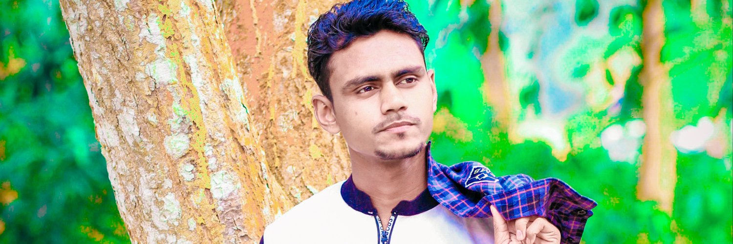 raselnanni's profile banner image