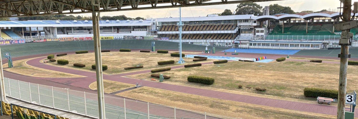 ホッケーの歯がない人 banner