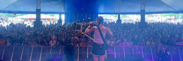 chloesl8r Profile Banner