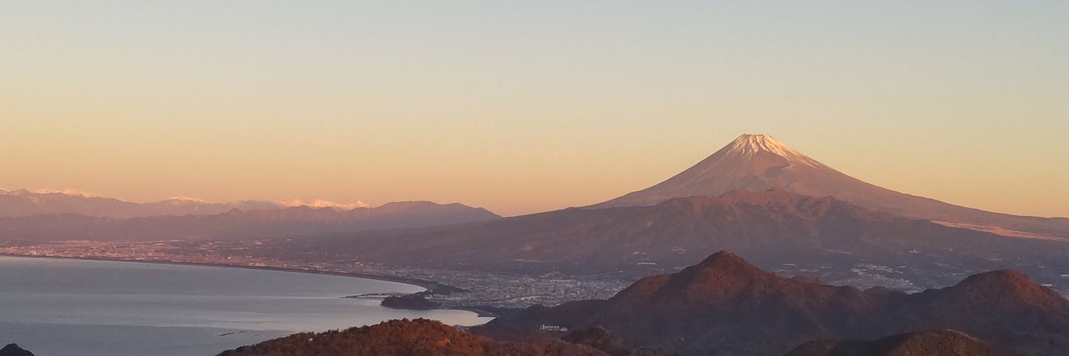 TO_RA_JI_RO's profile banner image