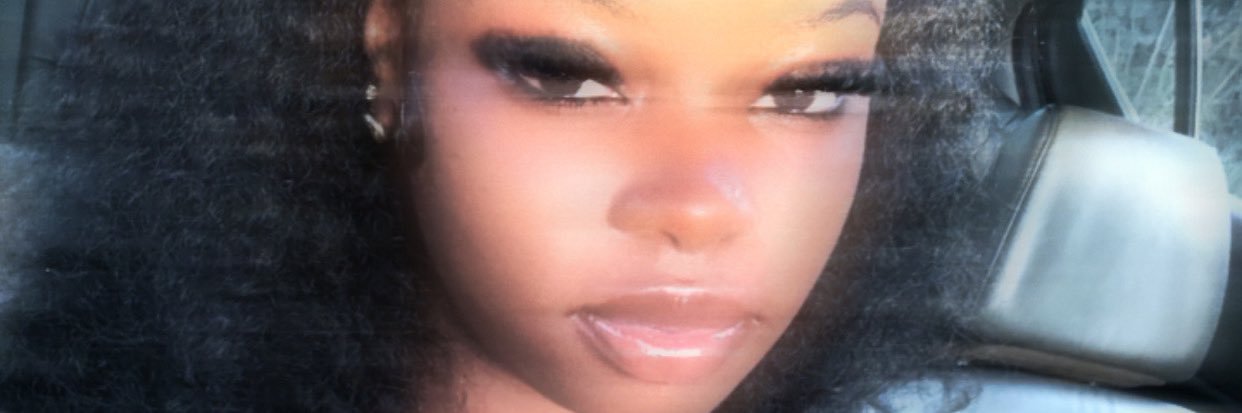 Lexiiloveeeee's profile banner image